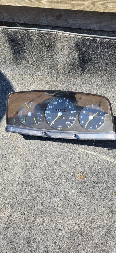 Dashboard klokkenpaneel Mercedes w123, Ophalen of Verzenden