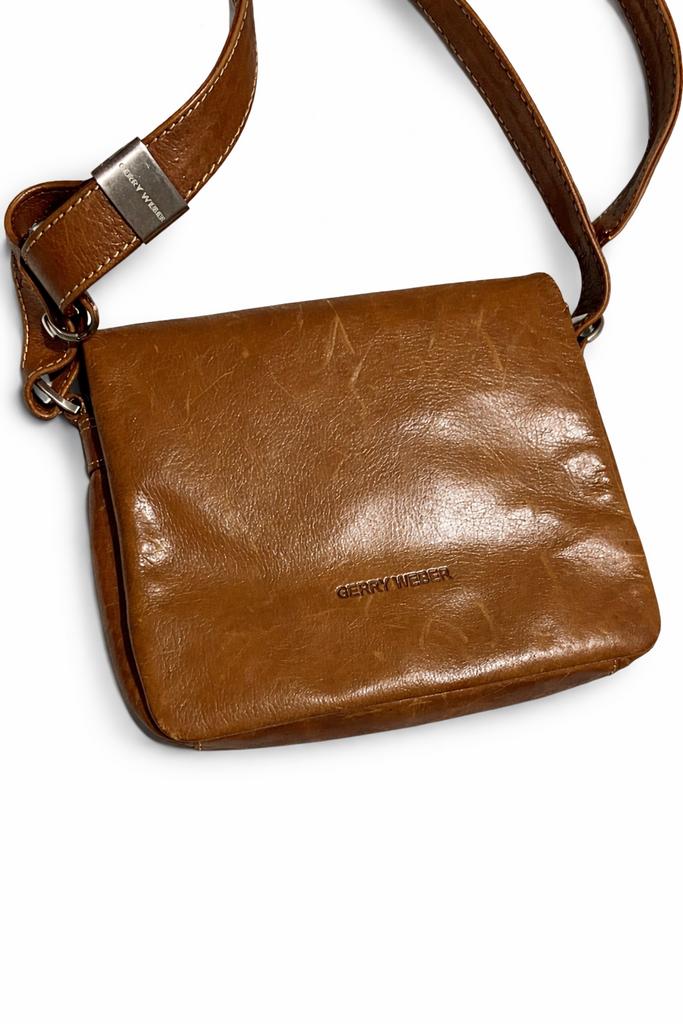 Gerry Weber leren vintage crossbody tas – zeer goede staat, Sieraden, Tassen en Uiterlijk, Ophalen of Verzenden, Zo goed als nieuw