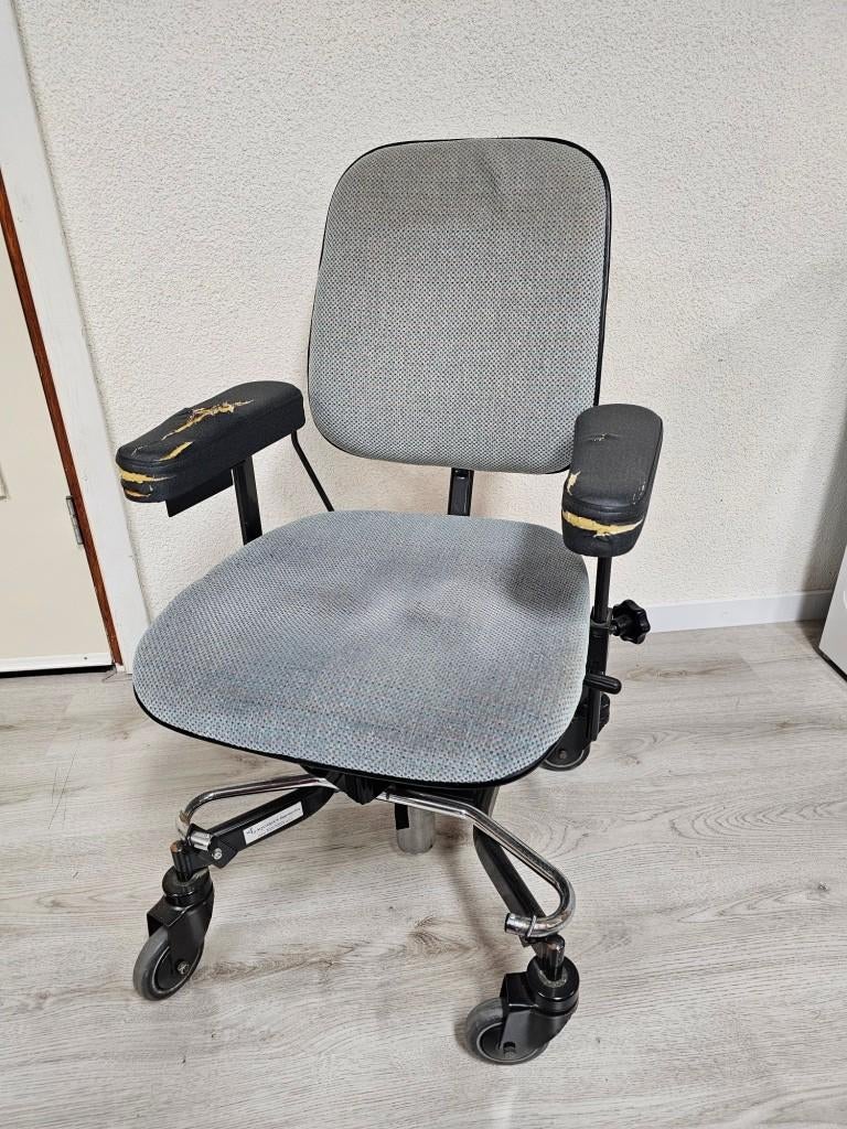 Elektrische trippelstoel opknapper!, Ophalen, Gebruikt, Nvt, Nvt