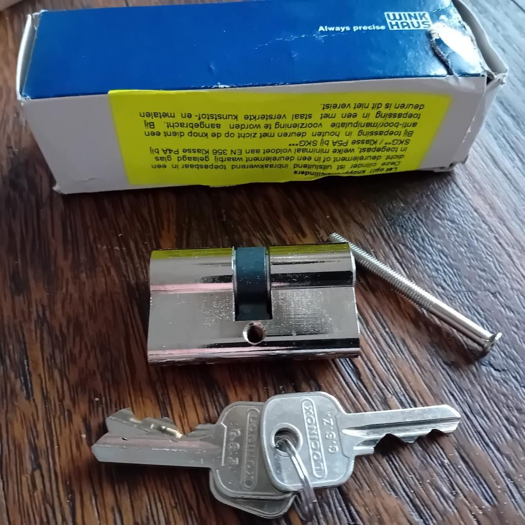 Cilinderslot Winkhaus 5 x 3 cm NIEUW!, Ophalen of Verzenden, Nieuw, Rvs, Slot