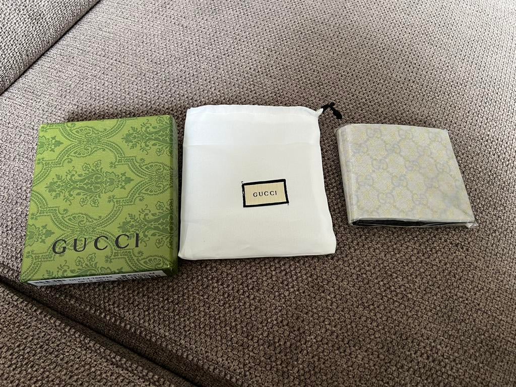 Gucci portemonnee, Ophalen, Zo goed als nieuw, Zwart, Overige merken