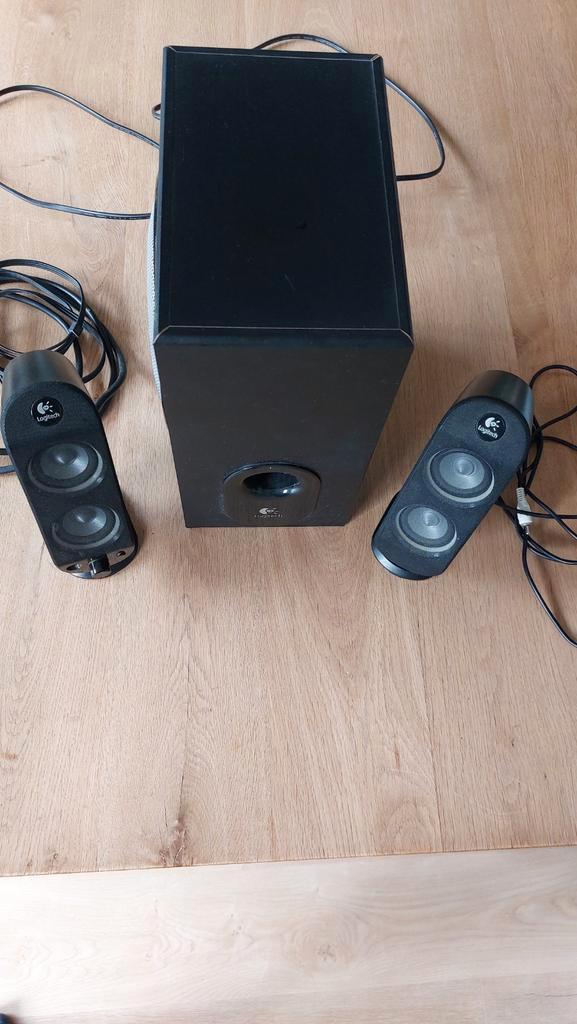 Logitech X 530 Luidsprekerset met Subwoofer en microfoon, Computers en Software, Pc speakers, Gebruikt, Audiokanaal 2.1, Ophalen