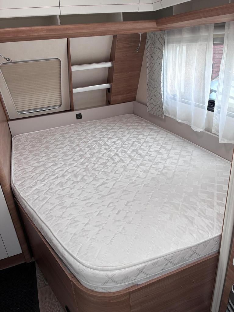 Caravan matras frans bed, Caravans en Kamperen, Camper-accessoires, Ophalen