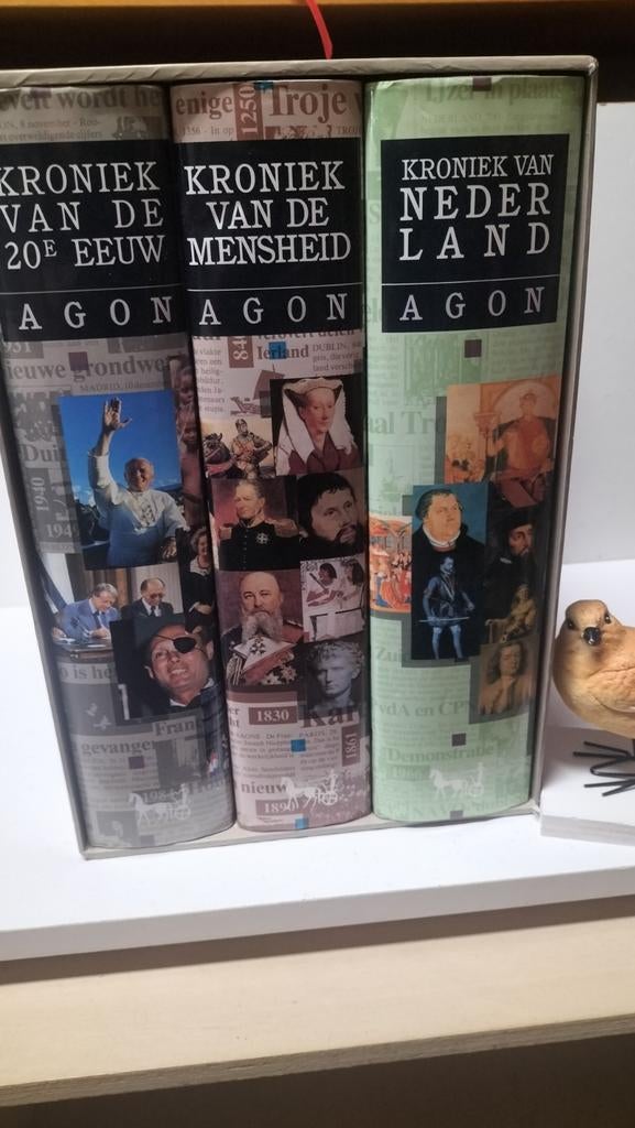 Cassette:Kroniek van de 20e eeuw,  vd Mensheid en v Nederlan, Boeken, Ophalen of Verzenden, Gelezen, Overige gebieden