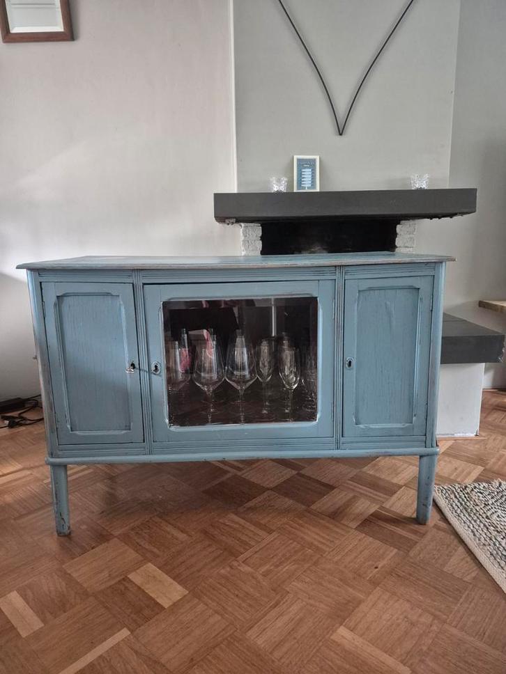 Dressoir brocante met geslepen glas, Huis en Inrichting, Kasten | Dressoirs, Gebruikt, 100 tot 150 cm, 50 tot 75 cm, Met deur(en)