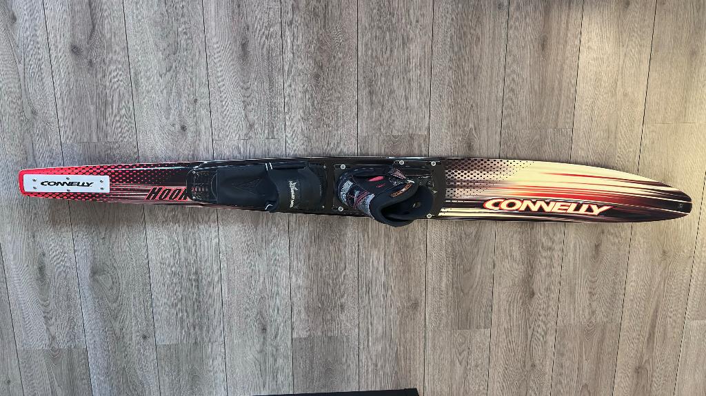 Slalom waterski connelly hook, Ophalen, Zo goed als nieuw, 160 cm of meer, Monoski of Slalomski