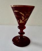 Antiek robijnrood wijnglas, Ophalen of Verzenden