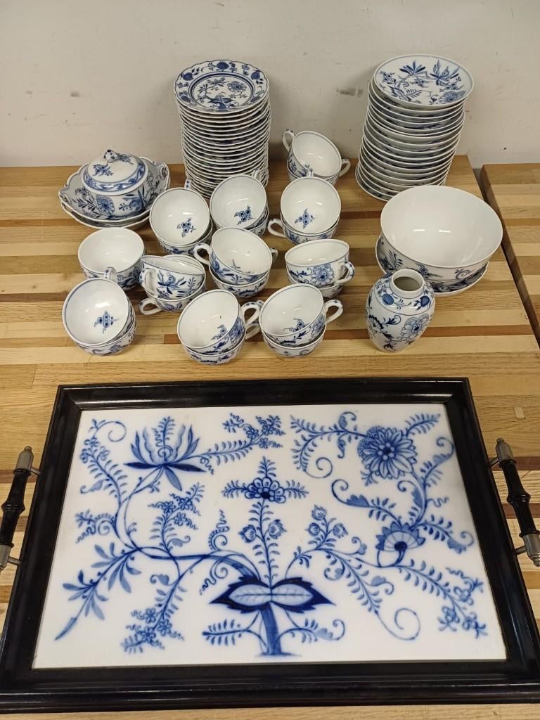 Huttensteinach servies met Zwiebelmuster motief, Ophalen of Verzenden