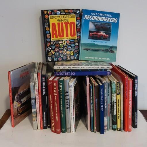 Autoboeken 30 stuks diverse NL tekst PRIJS PER STUK, Boeken, Auto's | Boeken, Gelezen, Algemeen, Ophalen of Verzenden