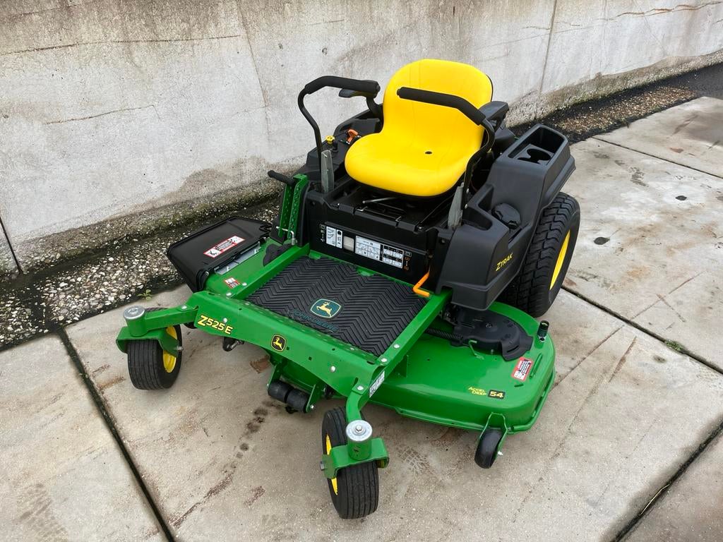 John deere zero turn Z525E, Tuin en Terras, Zitmaaiers, Ophalen, Zo goed als nieuw, Elektrische starter, 120 cm of meer