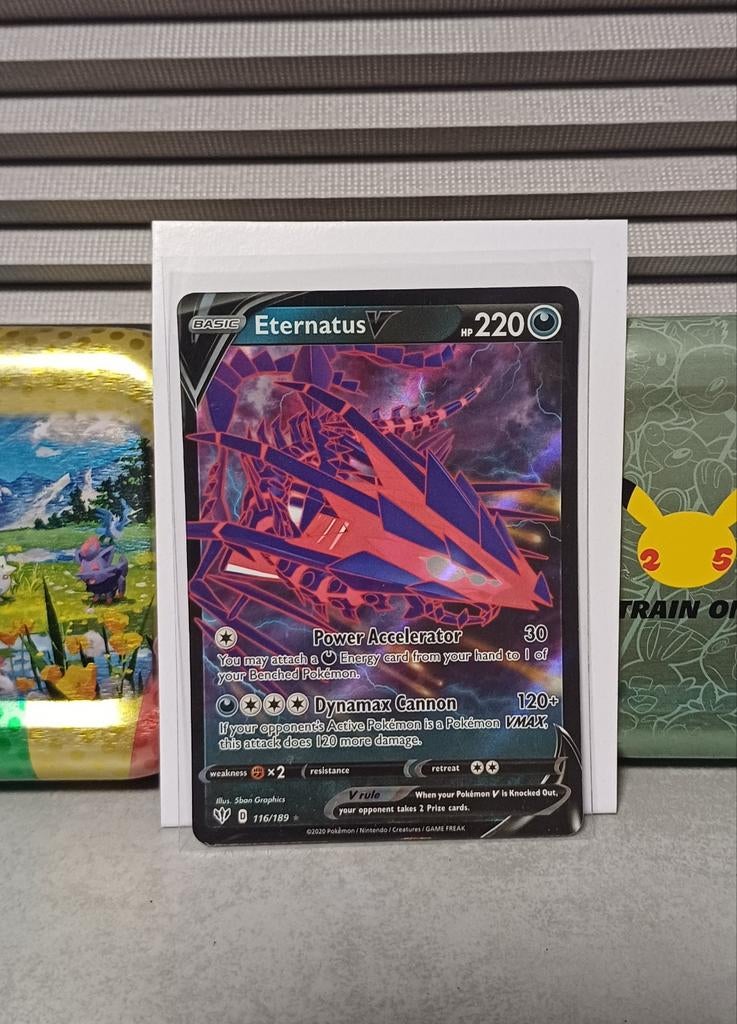 Eternatus V 116/189 Pokémon kaart, Ophalen of Verzenden, Zo goed als nieuw, Losse kaart