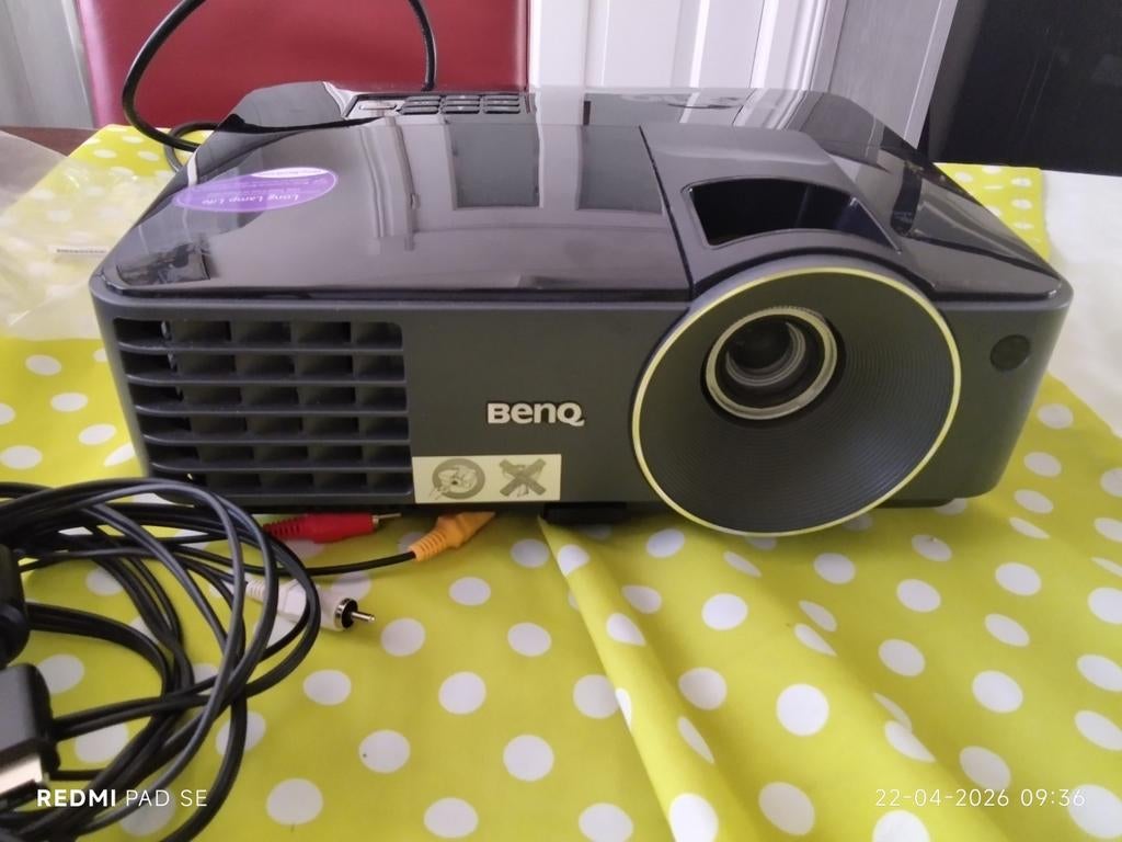 BENQ MX501 BEAMER ZIE GEDETAILLEERDE FOTO'S ., Ophalen of Verzenden, Zo goed als nieuw, LED