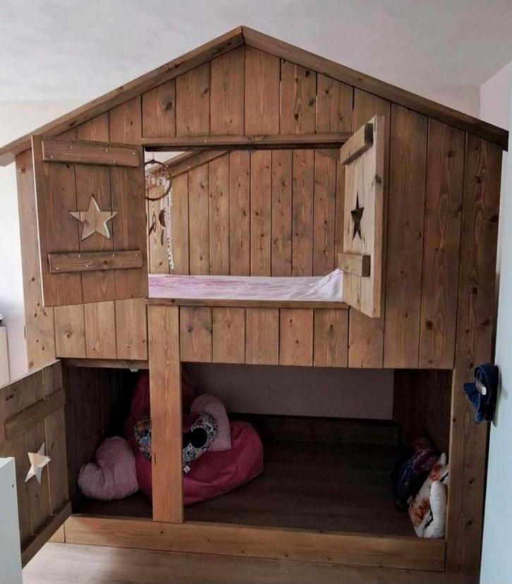 Moet snel weg!!! Houten hoogslaper, Kinderen en Baby's, Kinderkamer | Stapelbedden en Hoogslapers, Zo goed als nieuw, Halfhoogslaper