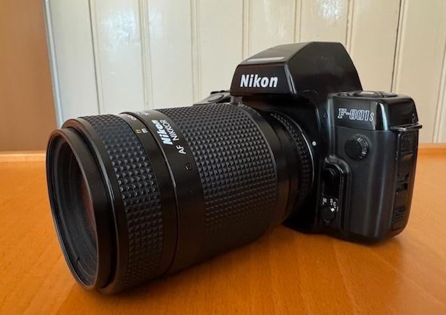 Nikon F-801s met 35-80mm en 70-210mm AF lenzen, Audio, Tv en Foto, Fotocamera's Analoog, Ophalen, Gebruikt, Spiegelreflex, Nikon