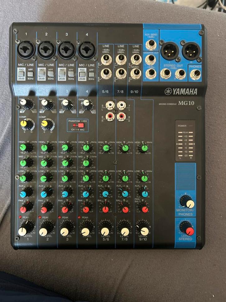 Yamaha MG10 Mengpaneel - Compacte Mixer voor Studio/Live, Muziek en Instrumenten, Mengpanelen, Zo goed als nieuw, 5 tot 10 kanalen