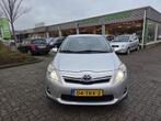 Toyota Auris 1.8 Full Hybrid Executive|CAMERA|CRUISE|NAVI|, Euro 5, Gebruikt, 4 cilinders, 1365 kg