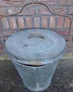 Vintage Zinken (Afval) Emmer met Deksel, Huis en Inrichting, Emmers, Ophalen of Verzenden, Gebruikt, Kunststof, Met deksel