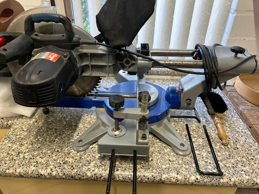 Afkortzaag, Doe-het-zelf en Verbouw, Gereedschap | Zaagmachines, Ophalen, Gebruikt, Afkortzaag, 30 tot 70 mm