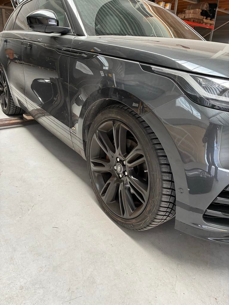 Range Rover Velar velgen 22 inch + nieuwe banden, Auto-onderdelen, Banden en Velgen, Ophalen, Gebruikt, 285 mm, Banden en Velgen