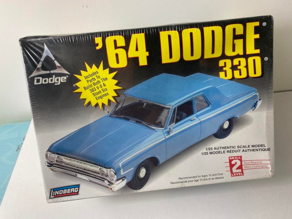DODGE 330-bouwdoos-met optie 2 typen motoren-gesealed box-, Overige merken, Auto, Groter dan 1:32, Nieuw