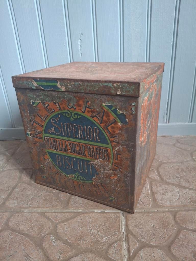 Vintage blikken doos van Huntley & Palmers, Verzamelen, Blikken, Ophalen of Verzenden, Gebruikt, Overige