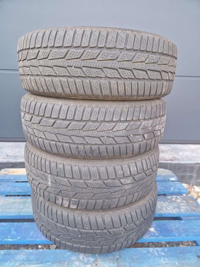 4 Winterbanden, 185/60 R15, Ophalen