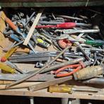 Inhoud van 13 lades gereedschap boutjes moertjes enz, Ophalen, Gebruikt