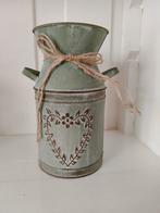 Vintage melkbusje - decoratief groen met hart, Overige materialen, Nieuw, Ophalen of Verzenden, Minder dan 50 cm