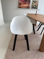 6x witte kuipstoelen / eetkamerstoelen (scandinavisch), Ophalen, Kunststof, Gebruikt, Wit