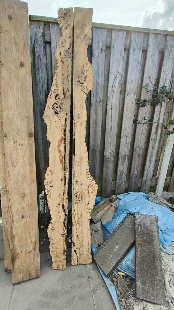 Decoratieve plank waarschijnlijk beuk, Doe-het-zelf en Verbouw, Hout en Planken, Ophalen, 25 tot 50 mm, 200 tot 250 cm, Plank