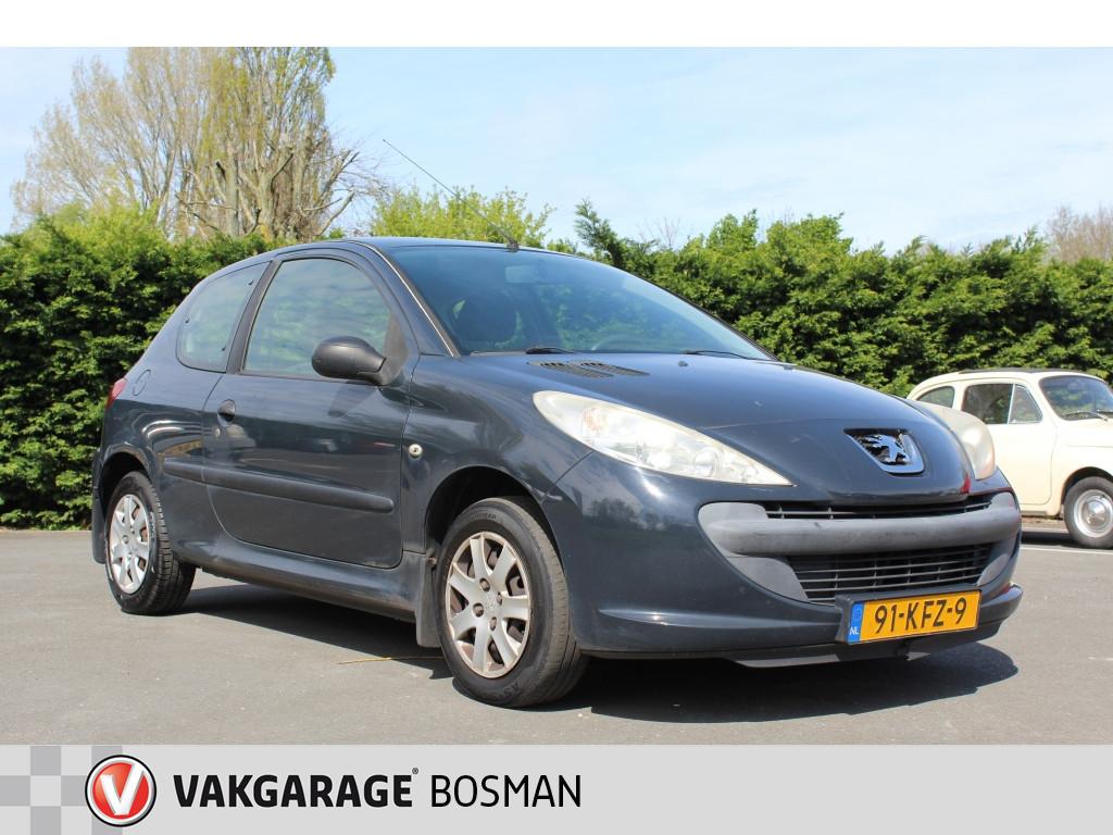Peugeot 206+ 1.1 XR/APK TOT 11/08/2026 (bj 2009), Keurmerk '100% Onderhouden', 206+, Stof, Gebruikt