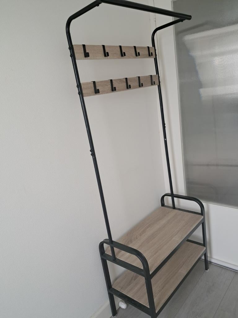 Moderne kapstok met schoenenrek en kledingroede, Ophalen, Zo goed als nieuw, Metaal, Staande kapstok