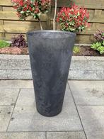 Zwarte vaas (bloempot) voor buiten, Tuin en Terras, Bloembakken en Plantenbakken, Ophalen, Gebruikt, Rond, Kunststof