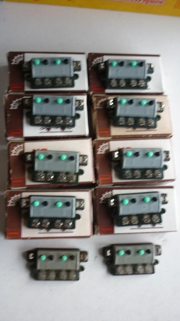 8 Lima 3065 wisselschakelaars, Hobby en Vrije tijd, Modeltreinen | H0, Nieuw, Overige typen, Wisselstroom, Lima, Ophalen of Verzenden