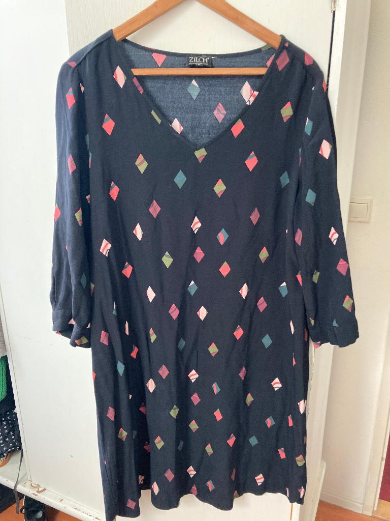 Zilch zwarte jurk met gekleurde ruiten xl, Zwart, Maat 46/48 (XL) of groter, Ophalen of Verzenden, Zo goed als nieuw