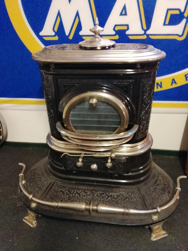 Antieke grandeur smitskachel, Huis en Inrichting, Kachels, Ophalen, Gebruikt, Hout, Gaskachel