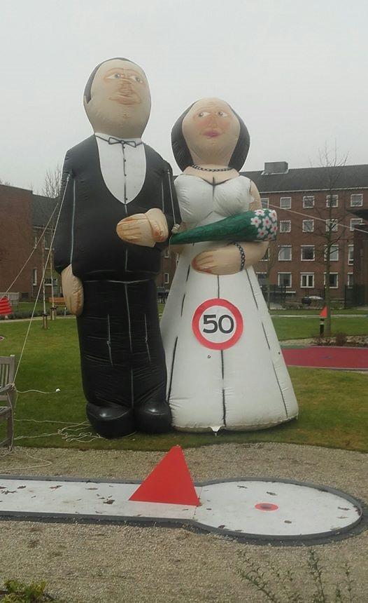 bruidspaar echtpaar 25 40 50 jaar getrouwd te huur huren, Ophalen of Verzenden, Nieuw, Verjaardag