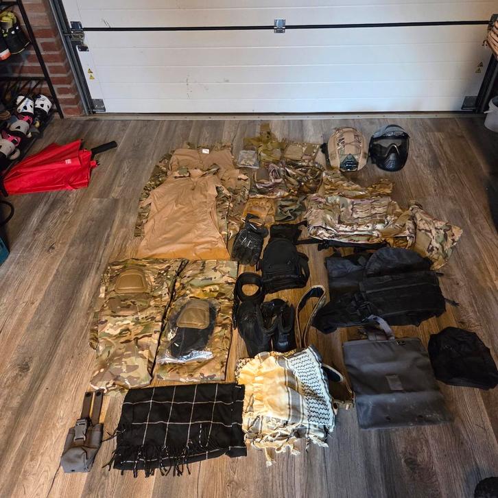 Airsoft kleding en uitrusting, Kleding | Heren, Overige Herenkleding, Zo goed als nieuw, Ophalen of Verzenden
