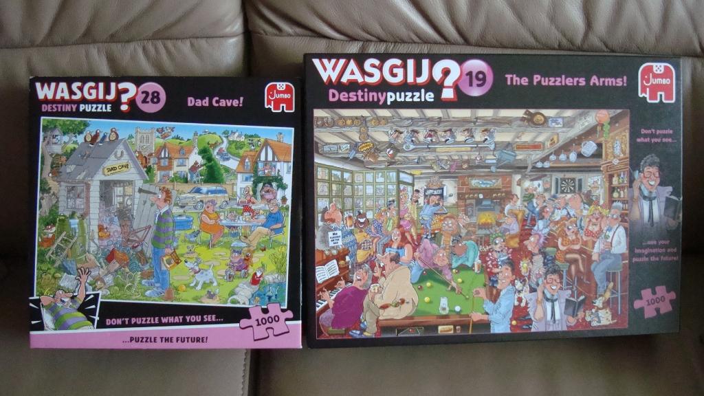 2 Wasgij puzzels Destiny nummers 19 en 28, Ophalen of Verzenden, 500 t/m 1500 stukjes, Zo goed als nieuw, Legpuzzel