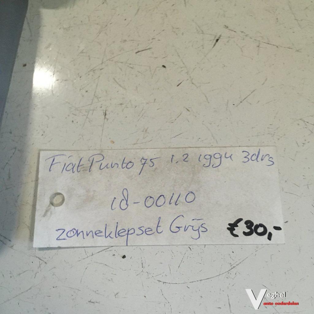 Fiat Punto 3 drs 1994 Zonnekleppen set, Gebruikt, -, -, Ophalen of Verzenden