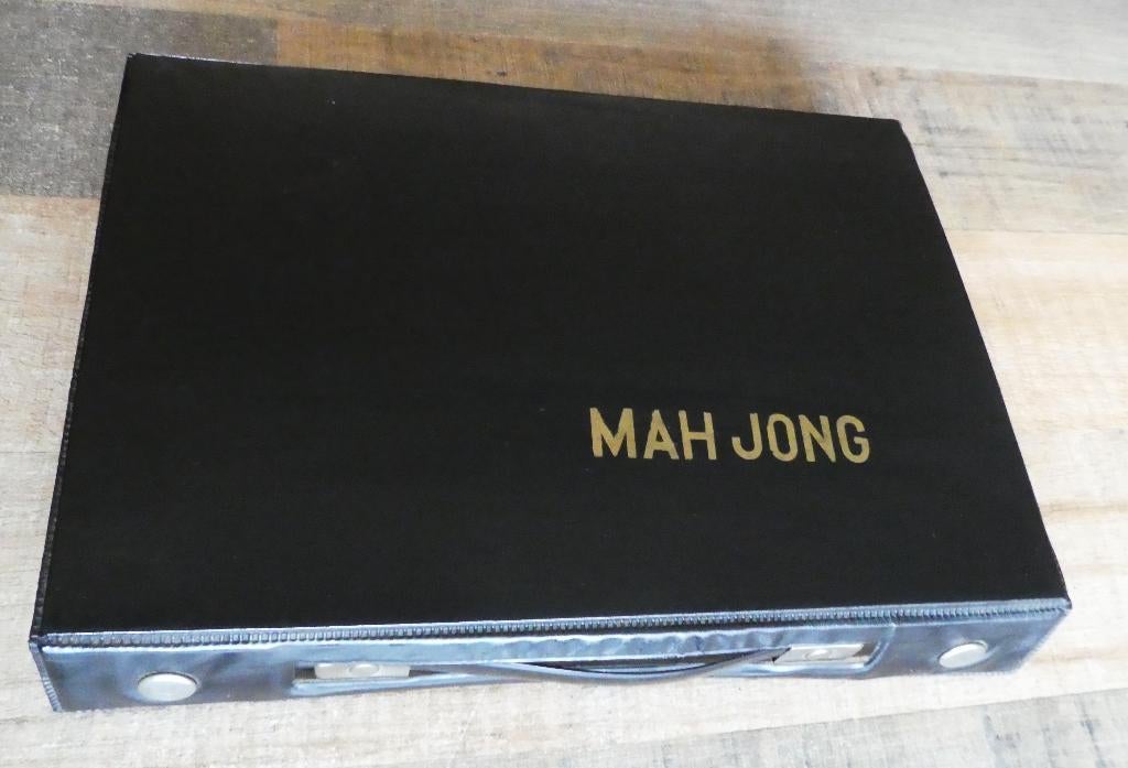 Vintage Mahjong Spel in zwarte koffer, Een of twee spelers, Ophalen of Verzenden, Zo goed als nieuw