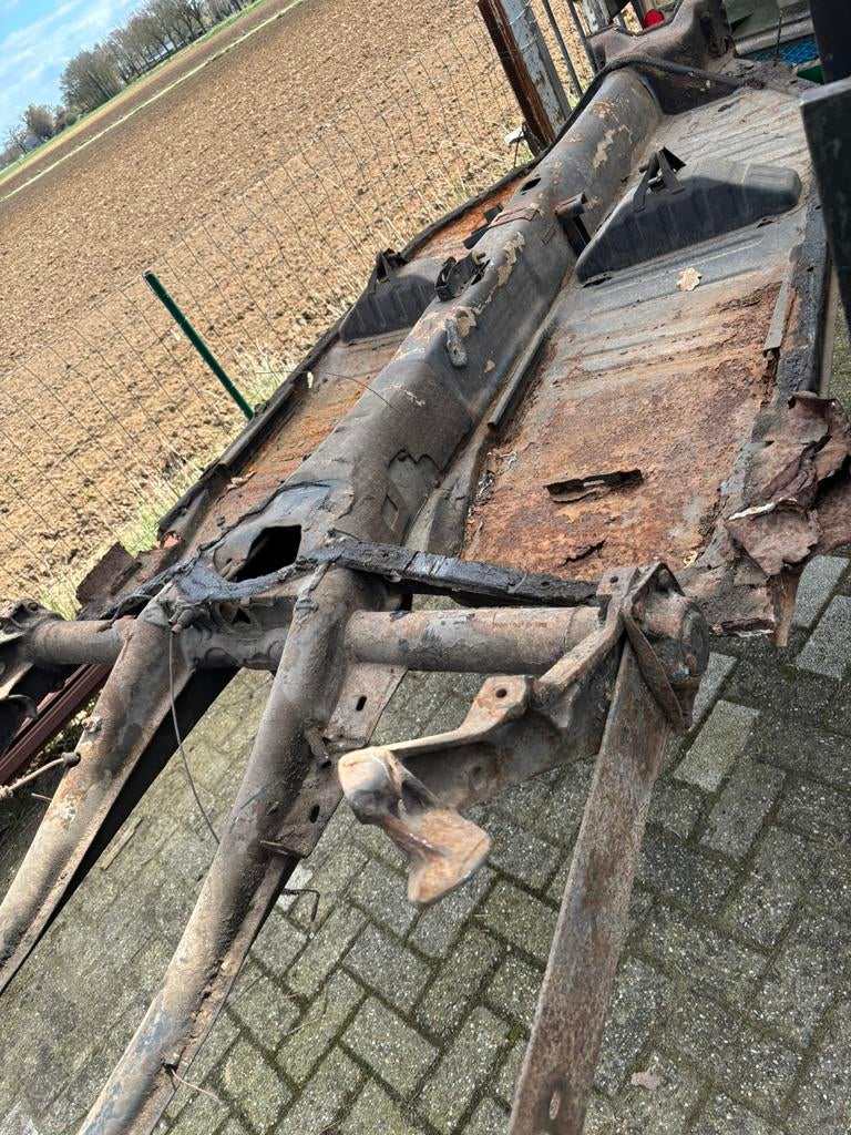 Bodemplaat vw kever, Ophalen of Verzenden, Gebruikt, Overige automerken, Motorkap