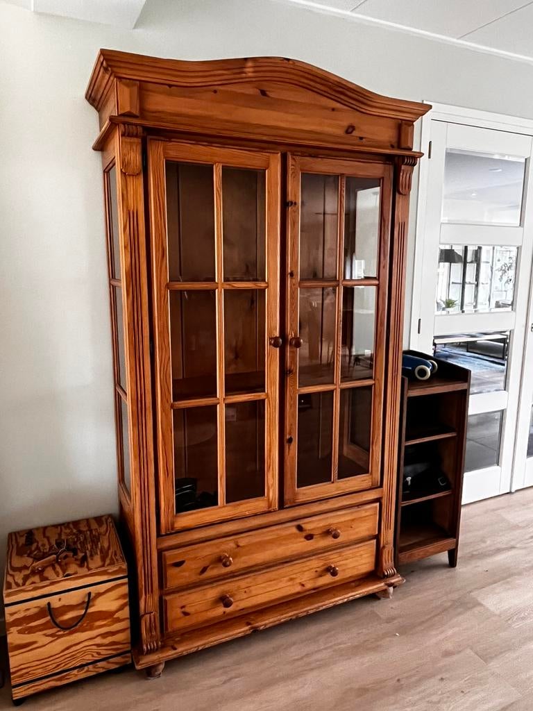 Vitrinekast, wandkast, Ophalen, Gebruikt, 200 cm of meer, Grenenhout