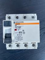 Merlin Gerin Multi 9 aardlekschakelaar 40A 0.03A, Ophalen of Verzenden, Gebruikt, Schakelaar