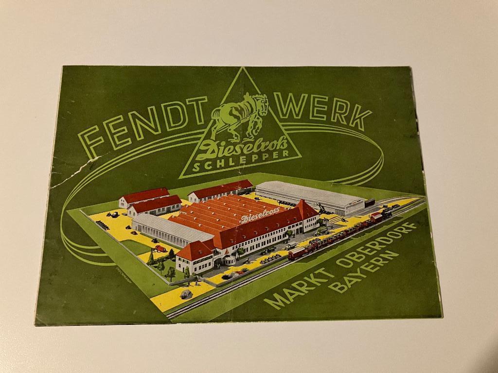 Fendt trekker tractor folder brochure, Boeken, Ophalen of Verzenden, Gelezen