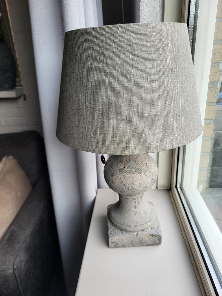 Brynxz tafellamp 57 cm hoog, Overige materialen, 50 tot 75 cm, Ophalen of Verzenden, Zo goed als nieuw