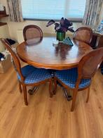 Houten eettafel met 4 stoelen - Kastanjehout blad, Ophalen, Gebruikt, Rond, Vier personen