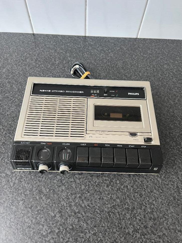 Werkende Philips N2415 cassette recorder / cassettedeck, Audio, Tv en Foto, Cassettedecks, Enkel, Philips, Tape counter, Ophalen of Verzenden
