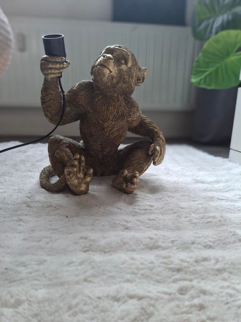 Gouden Apen Tafellamp -, Ophalen, Overige materialen, Modern, Speels, Decoratief, Zo goed als nieuw