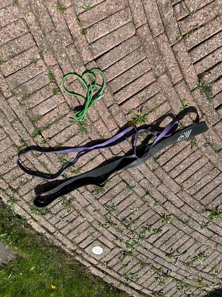 Weerstandsbanden set - groen en paars/zwart, Sport en Fitness, Fitnessmaterialen, Ophalen of Verzenden, Gebruikt, Armen, Weerstandband